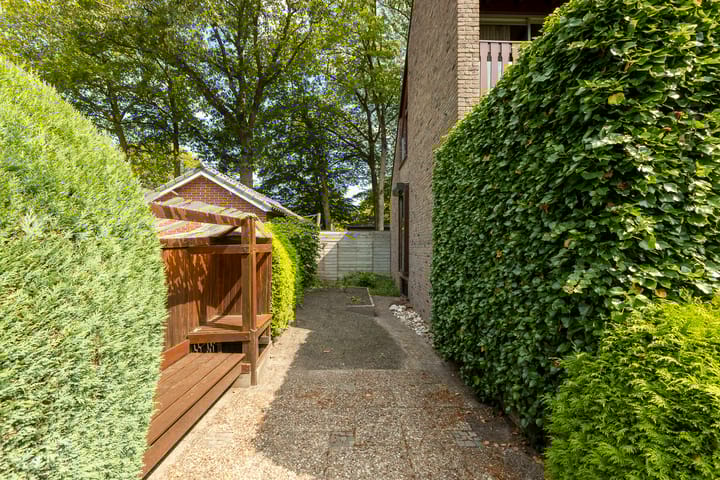 Foto 8 van van Heeckerenlaan 75