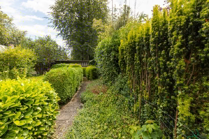 Foto 12 van van Heeckerenlaan 75