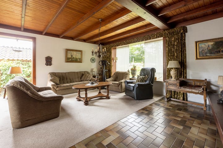 Foto 24 van van Heeckerenlaan 75