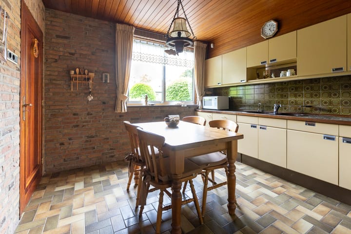 Foto 27 van van Heeckerenlaan 75