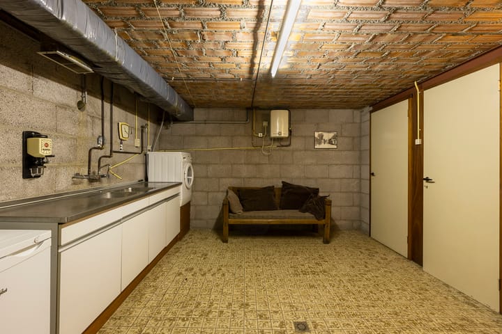 Foto 33 van van Heeckerenlaan 75