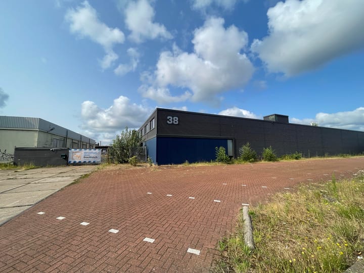 Industrielaan 38