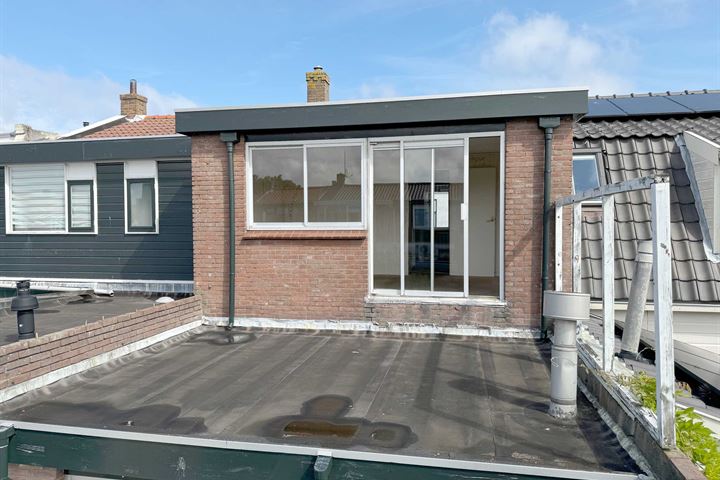 Bekijk foto 23 van Emmastraat 6