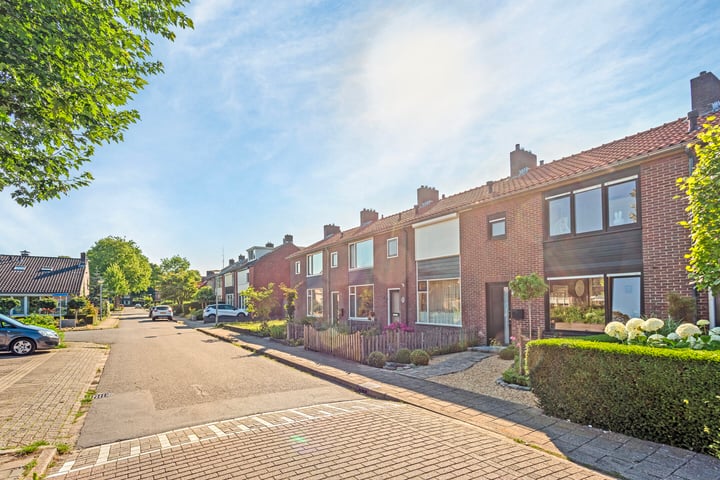 Bekijk foto 3 van Koopmanstraat 82