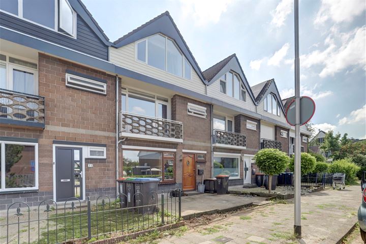 Bekijk foto 1 van Dr. Colijnstraat 33