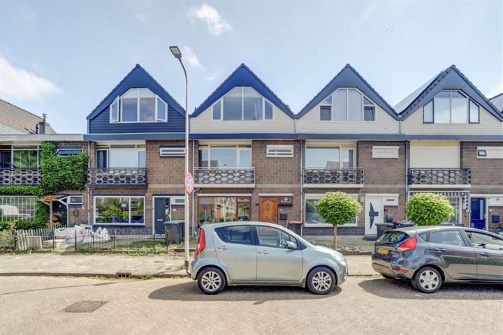 View photo 2 of Dr. Colijnstraat 33