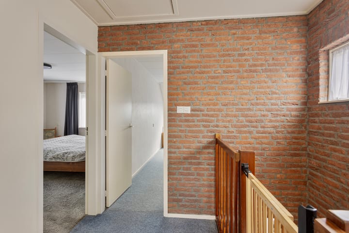 Foto 14 van Van Limburg Stirumstraat 4-A