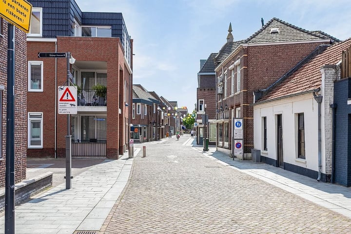 Bekijk foto 6 van Bontekoestraat