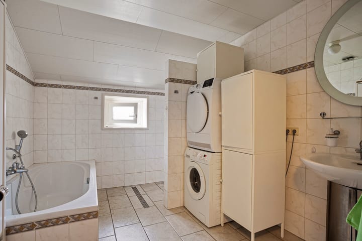 Foto 15 van Driehoek 11-A