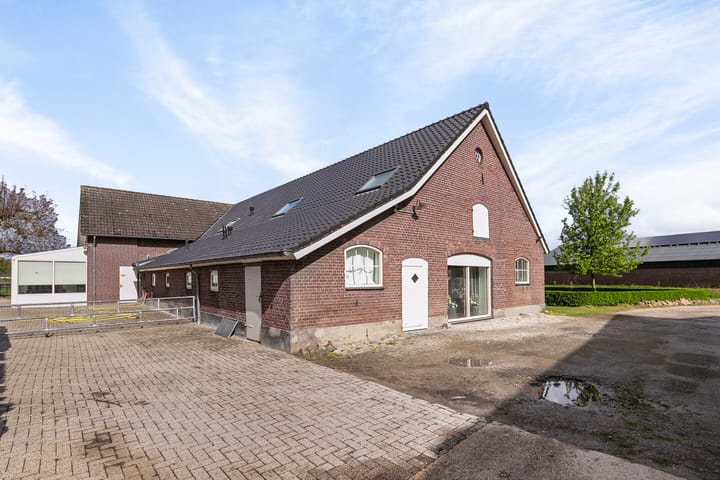 Foto 22 van Driehoek 11-A