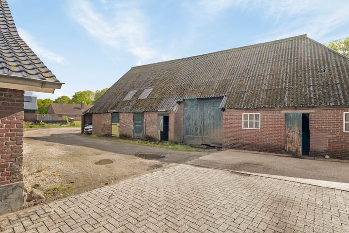 Foto 23 van Driehoek 11-A