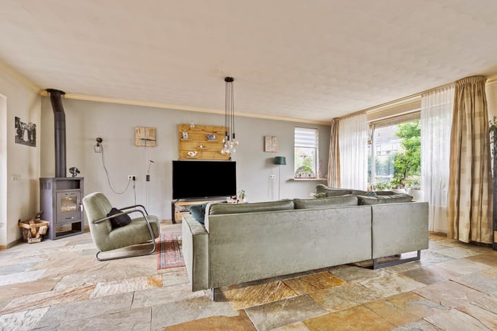 Foto 12 van Huijgenlaan 10