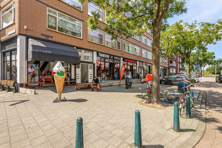 Bekijk foto 32 van Zwartewaalstraat 101