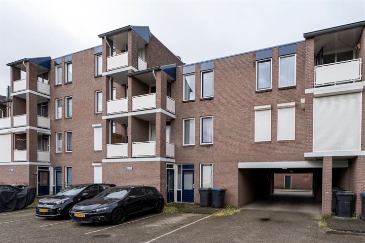 Bekijk foto 21 van Kardinaal van Rossumstraat 52