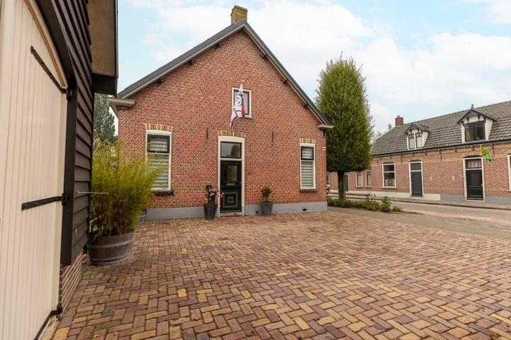 Bekijk foto 10 van Veldstraat 53