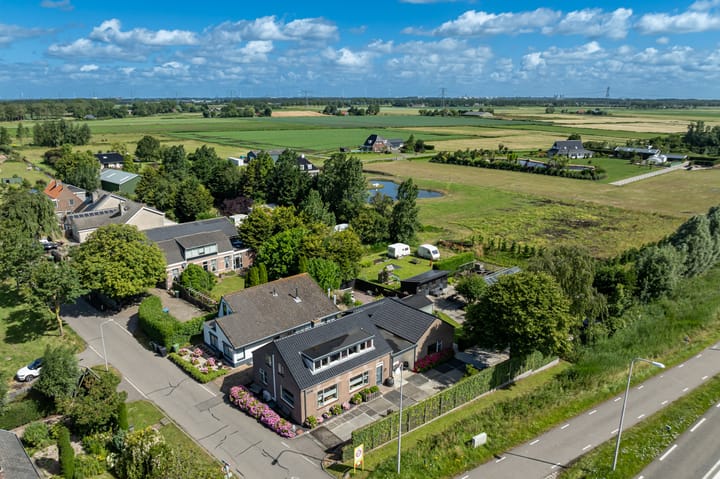 Foto 4 van Kanaaldijk West 11