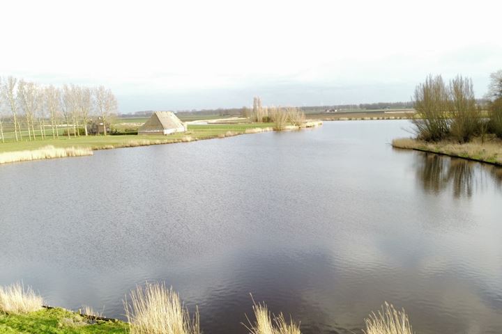 Bekijk foto 7 van Sint Pietersdijk 10