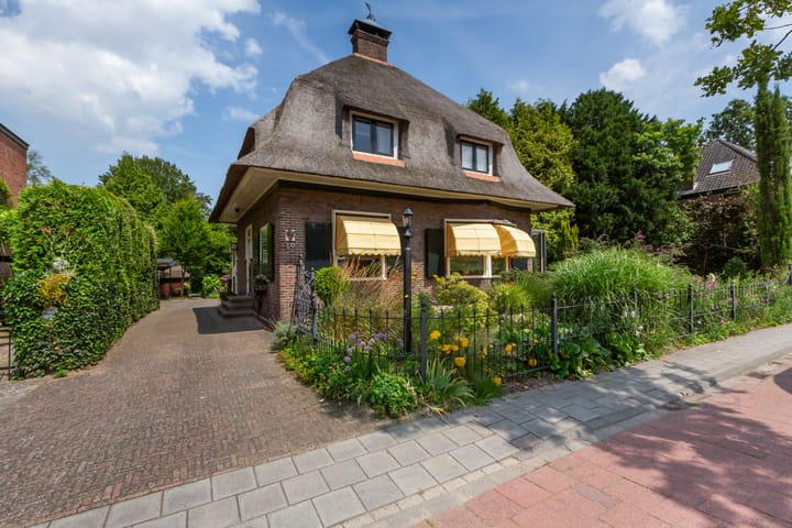 Foto 1 van Burg Grothestraat 20