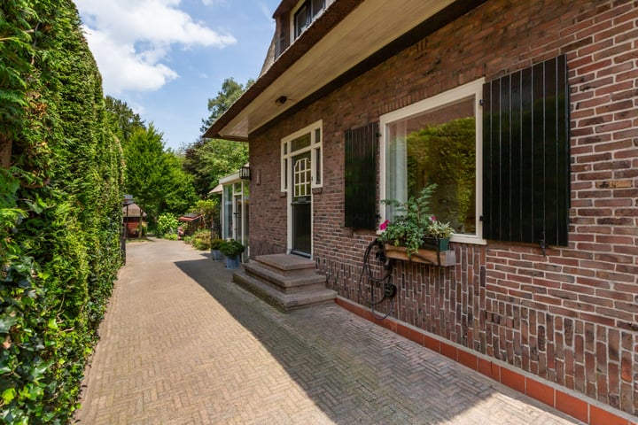 Bekijk foto 4 van Burg Grothestraat 20