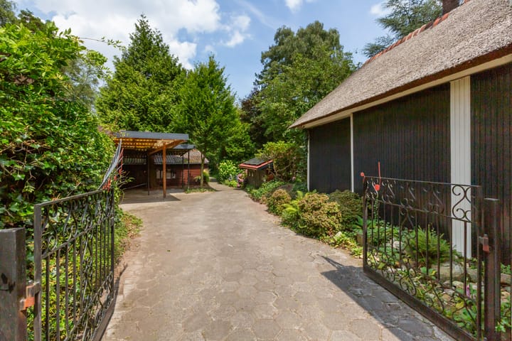 Foto 34 van Burg Grothestraat 20