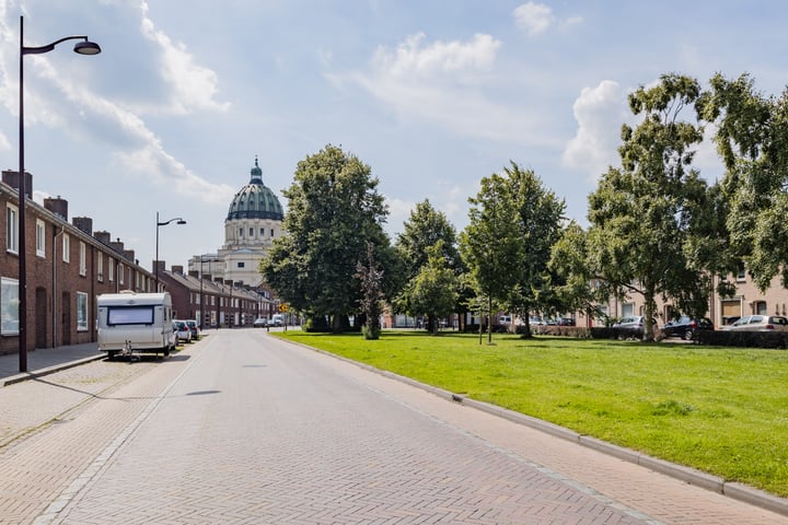 Bekijk foto 46 van Wilhelminaplein 21