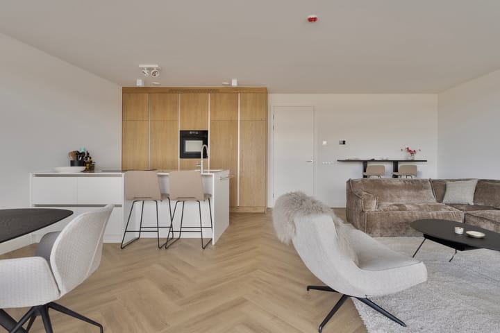 Photo 9 of Lamsoor 45