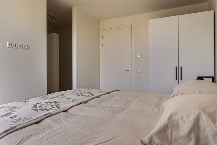 Photo 14 of Lamsoor 43