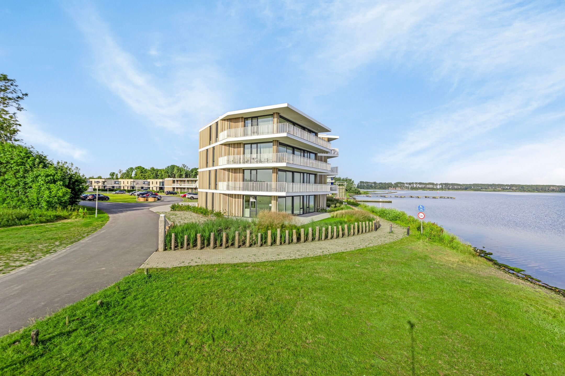 Photo 30 of Lamsoor 45