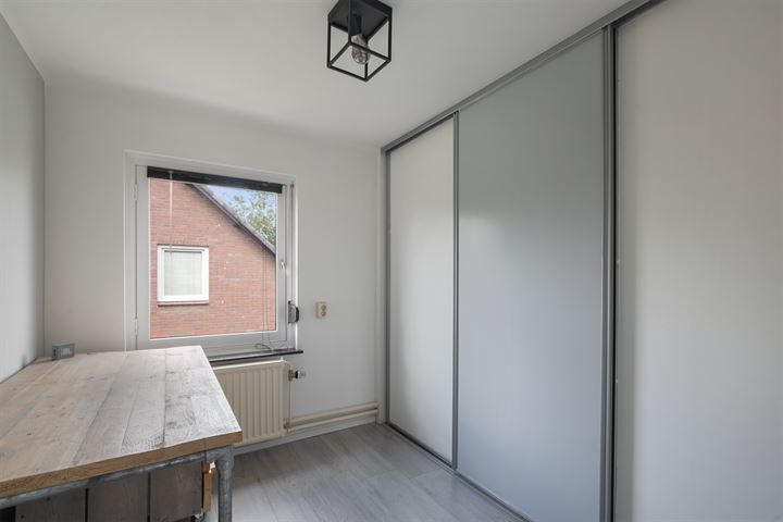 View photo 22 of Nassaustraat 19