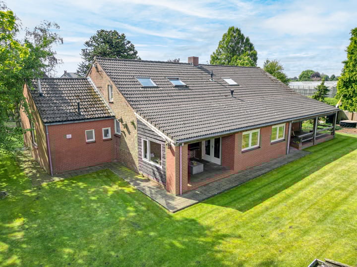 Foto 2 van Rucphenseweg 16