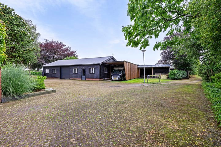 Foto 37 van Rucphenseweg 16