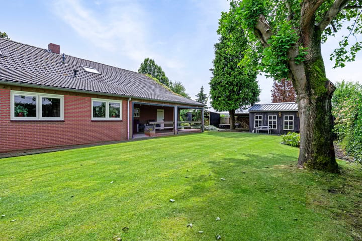 Foto 43 van Rucphenseweg 16