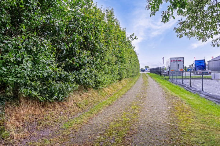 Foto 51 van Rucphenseweg 16