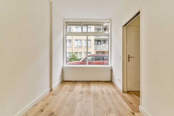 Bekijk foto 12 van Van Ostadestraat 376-H