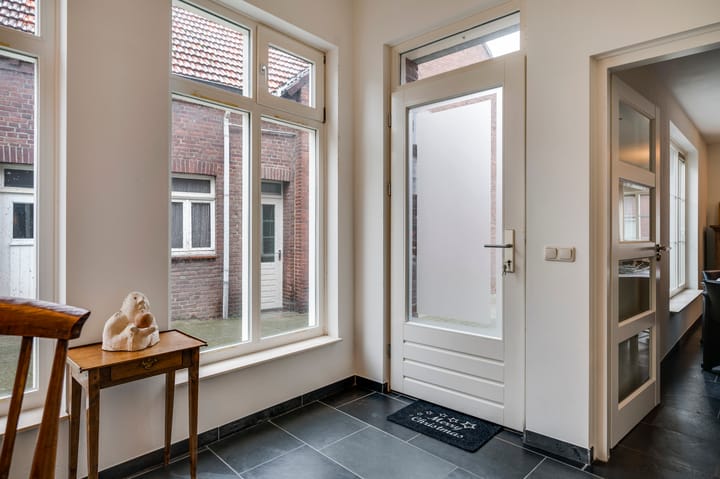 Photo 3 of Kroppestraat 4-A