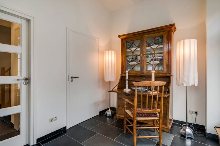 Photo 4 of Kroppestraat 4-A