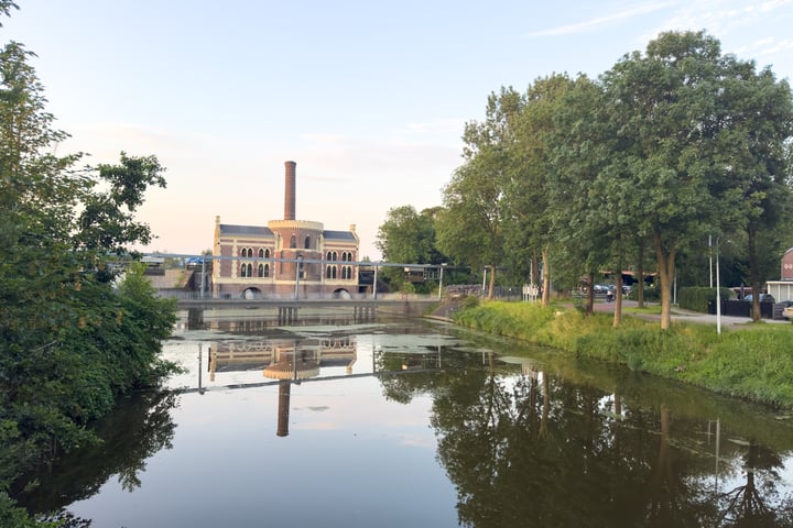 Bekijk foto 48 van Nieuwerkerkerstraat 20