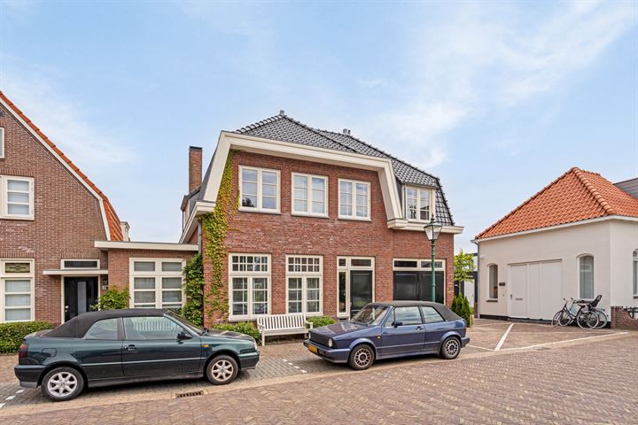 View photo 45 of De Baan 2-A