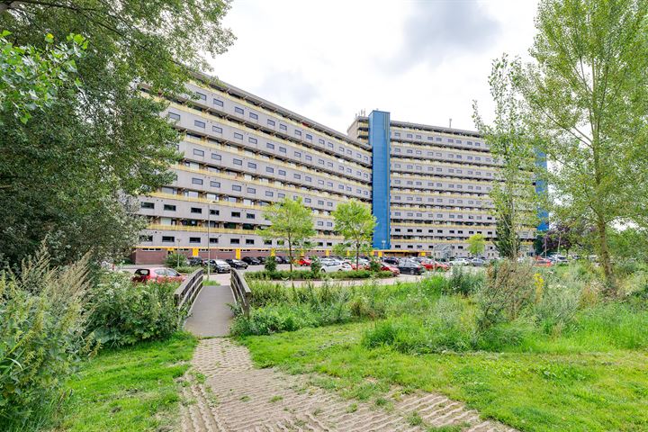 View photo 31 of Dokter van Stratenweg 251