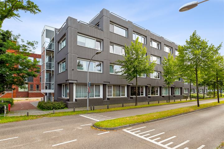 Bekijk foto 1 van Waagstraat 13