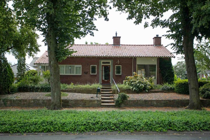 Photo 8 of Burgemeester J.C. van den Bergplein 2-A