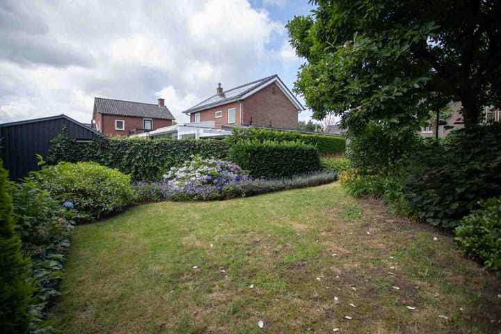 Photo 14 of Burgemeester J.C. van den Bergplein 2-A