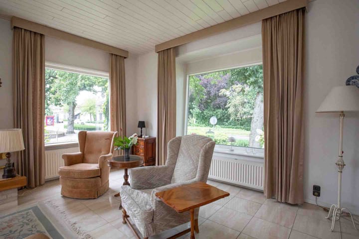 Photo 20 of Burgemeester J.C. van den Bergplein 2-A