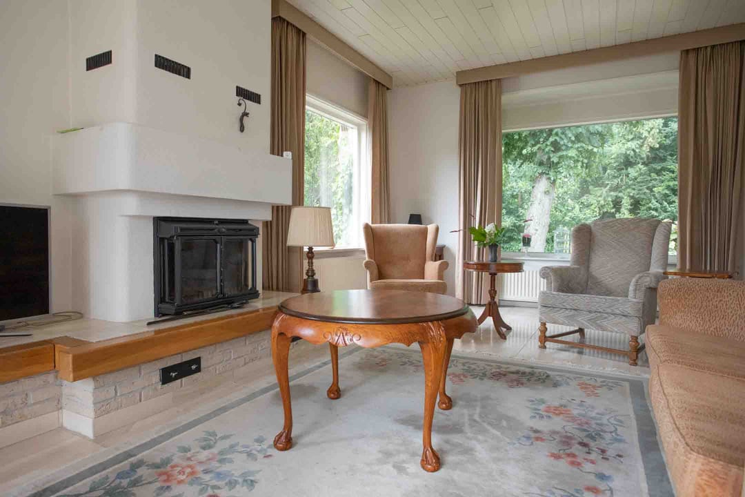 Foto 23 van Burgemeester J.C. van den Bergplein 2-A