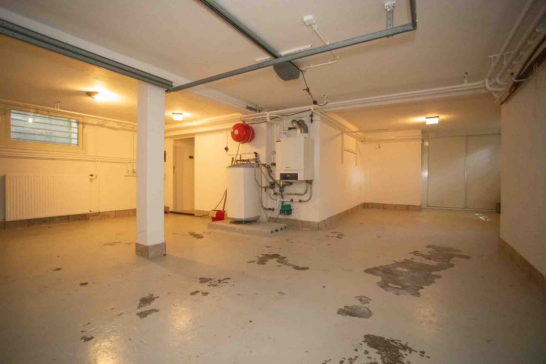 Foto 38 van Burgemeester J.C. van den Bergplein 2-A