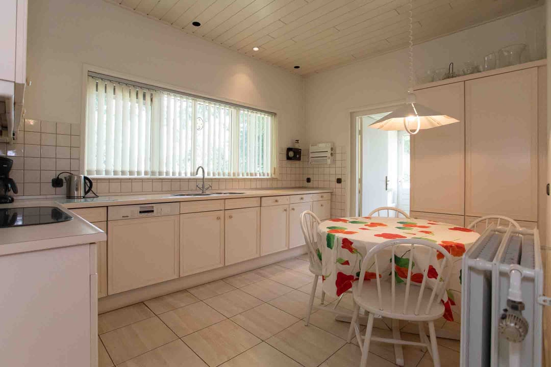 Foto 52 van Burgemeester J.C. van den Bergplein 2-A