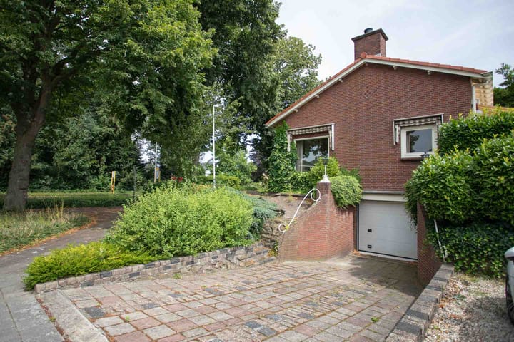 Photo 62 of Burgemeester J.C. van den Bergplein 2-A