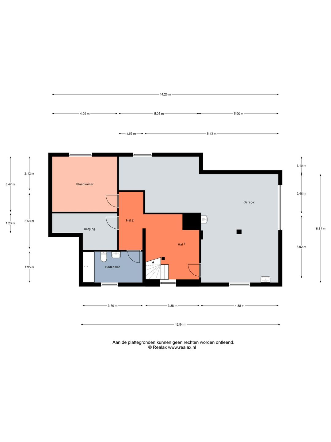 Foto 67 van Burgemeester J.C. van den Bergplein 2-A