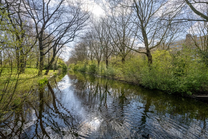 Bekijk foto 21 van Van Nijenrodeweg 853