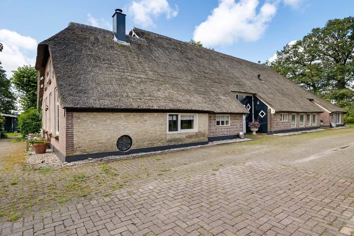 Photo 5 of Midden 131